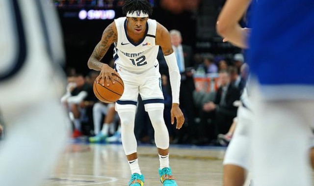  莫兰特伤退灰熊不敌国王  