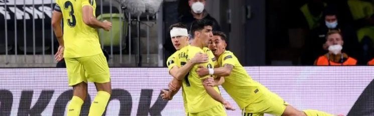  那不勒斯关键战失利退出争冠  