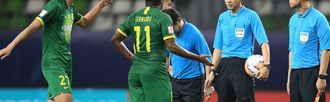  罗马客场遭遇门线悬案VAR判定引发争议  